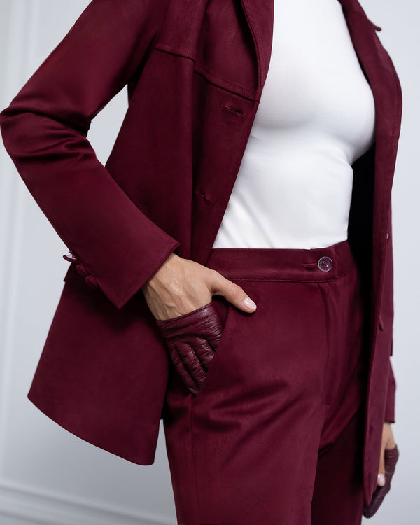 Melior Suit