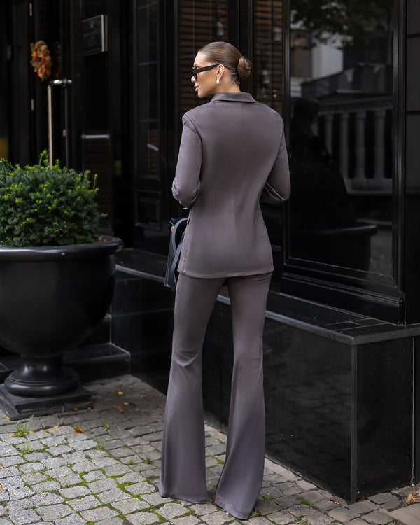 Melior Suit