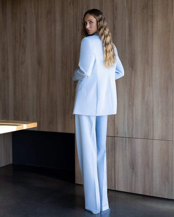 Carvella Suit