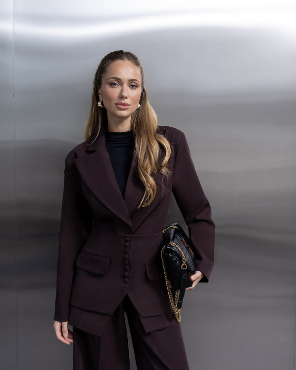 Marquelle Suit