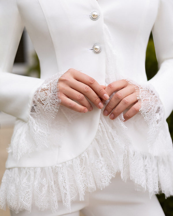 Norvelia Blazer