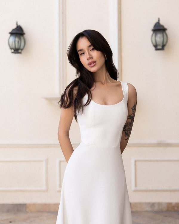 Esmiora Dress