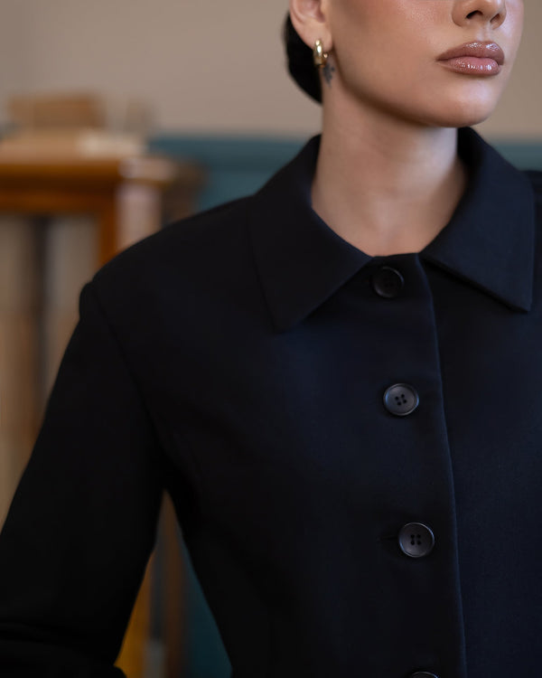 Novera Suit