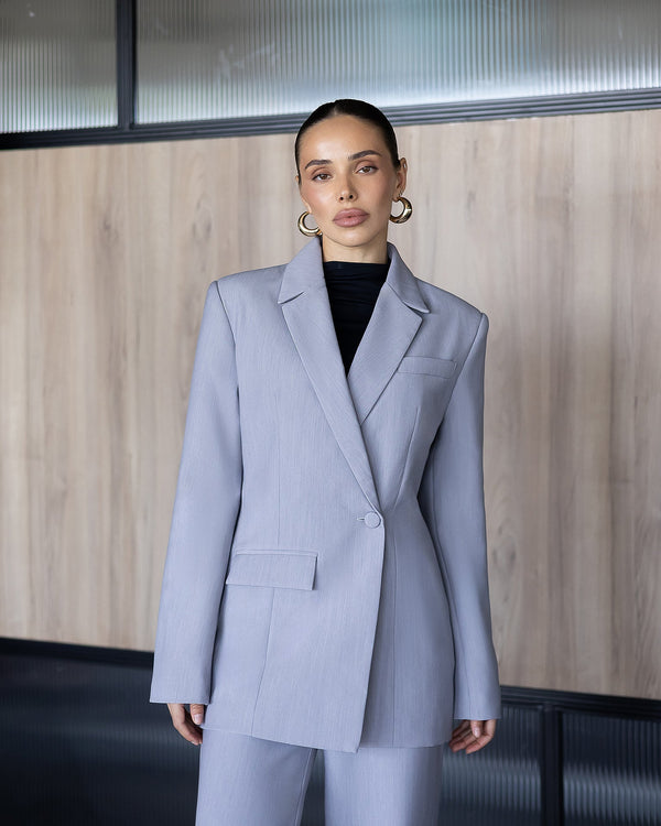 Empire Suit