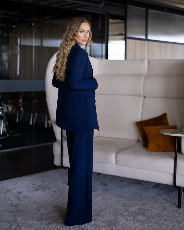 Empire Suit