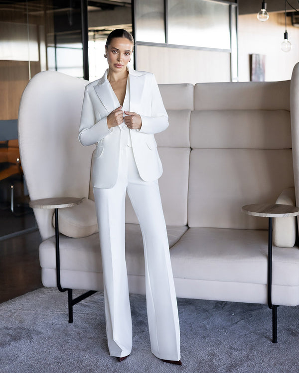 Orielle Suit