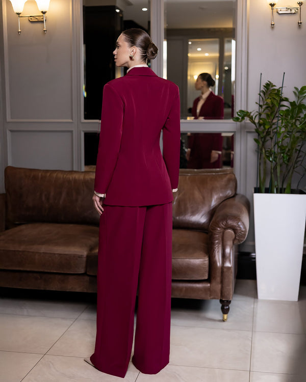 Marquelle Suit