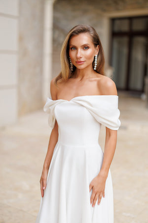 Elvoria Dress