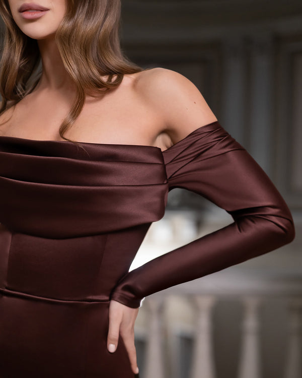 Luneria Gown